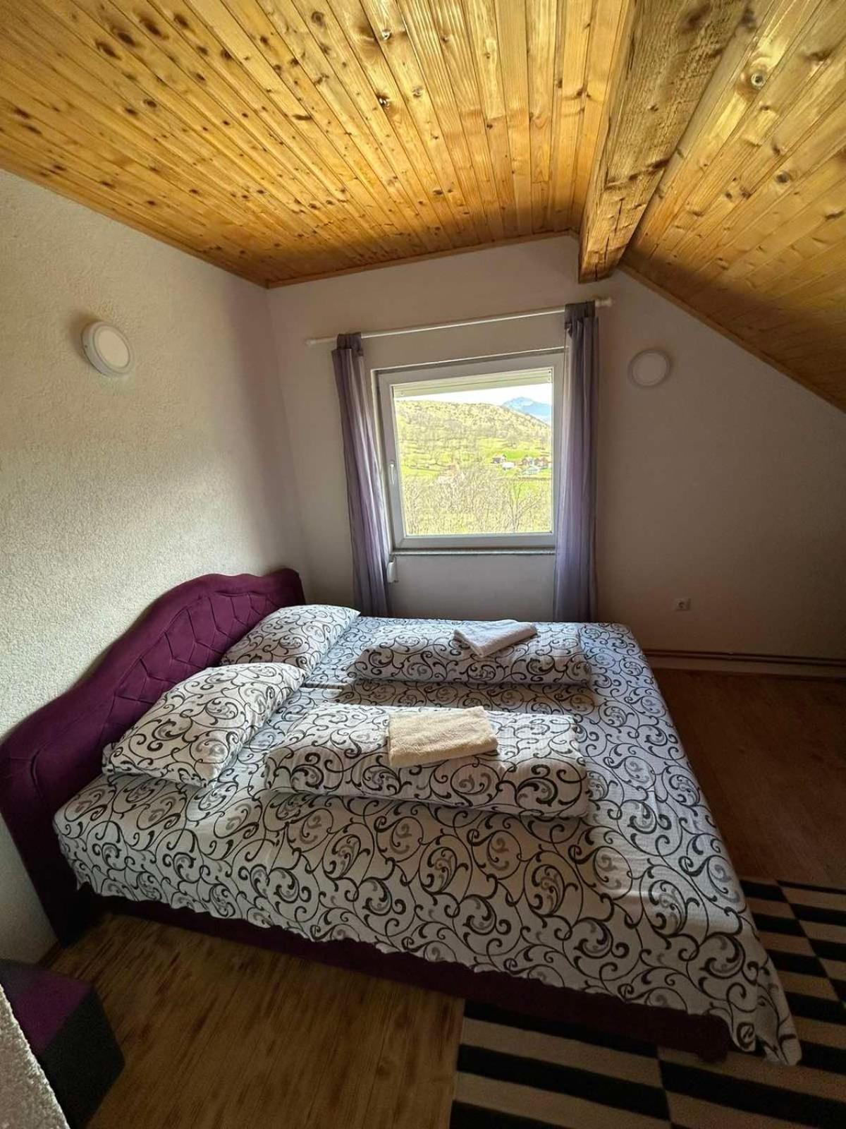 Bed And Breakfast Umoljani Pokoj fotografie