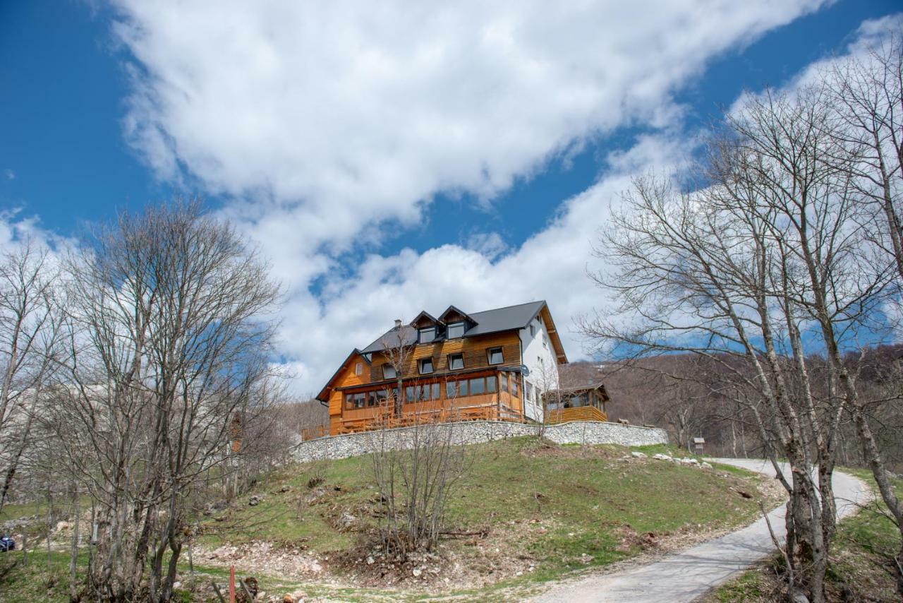 Bed And Breakfast Umoljani Exteriér fotografie